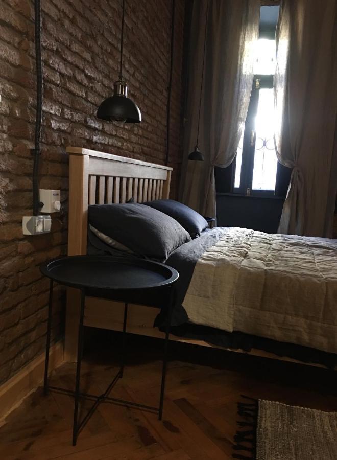 Апартаменты Cozy&Stylish Loft Тбилиси Экстерьер фото