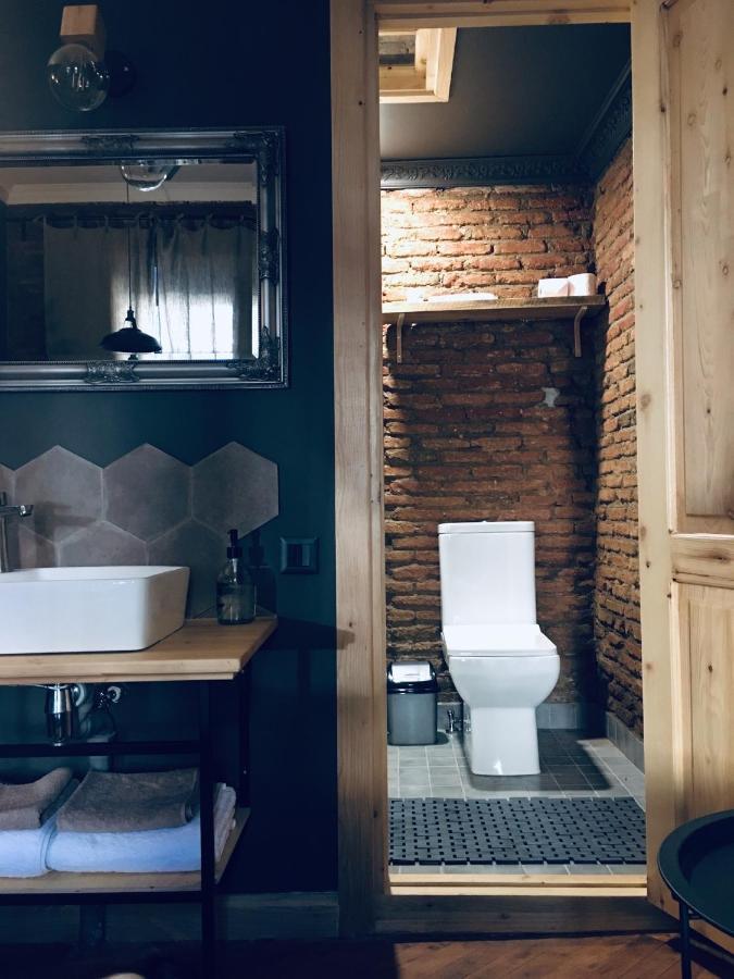 Апартаменты Cozy&Stylish Loft Тбилиси Экстерьер фото