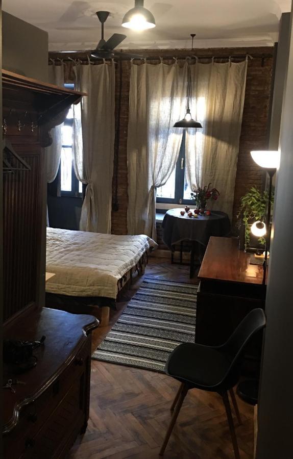 Апартаменты Cozy&Stylish Loft Тбилиси Экстерьер фото